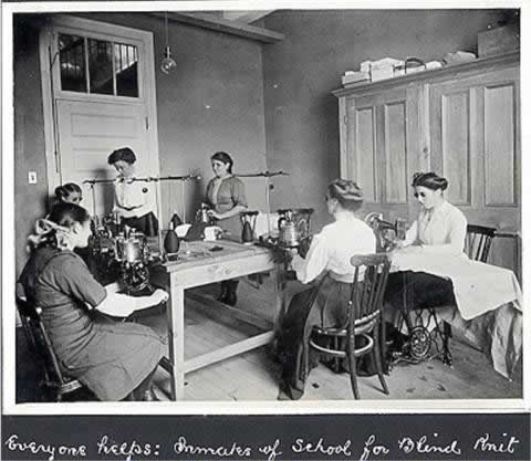 Australia Cudgewa Victoria 1916 Women Knitting World War 1 7x5" Reprint Photo